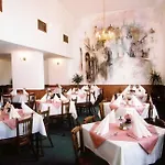 Hotel Opera 